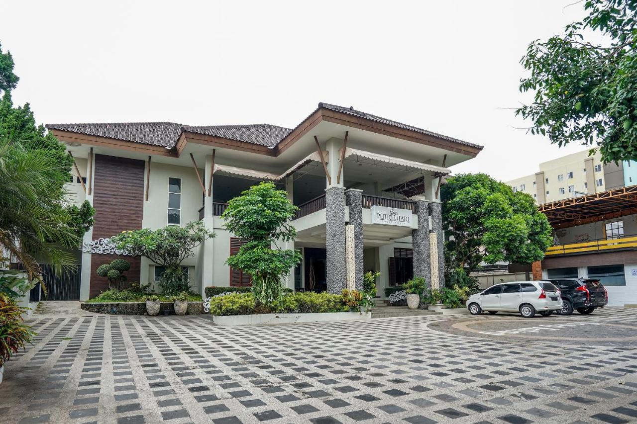Oyo 282 Putri Utari Residence Malang Kültér fotó
