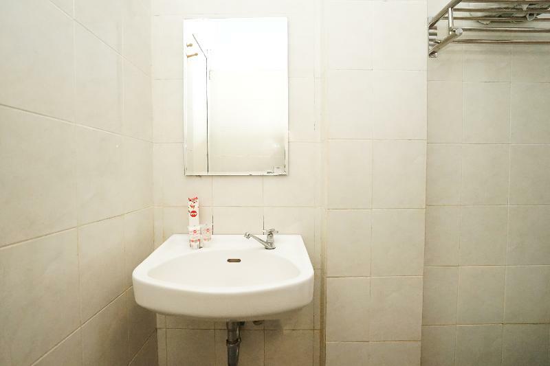 Oyo 282 Putri Utari Residence Malang Kültér fotó